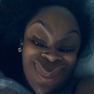 Meet your Posher, Capriona